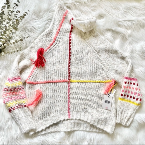 Urban Outfitters BDG Sweater Anissa Knit Tassel Turtleneck Funnel Neck White NWT - Picture 7 of 15